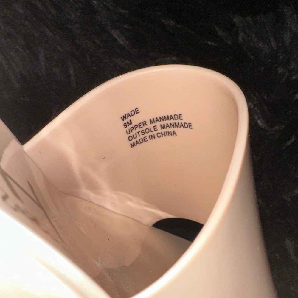 Women's Cream Slide Sandals - Picture 7 of 7